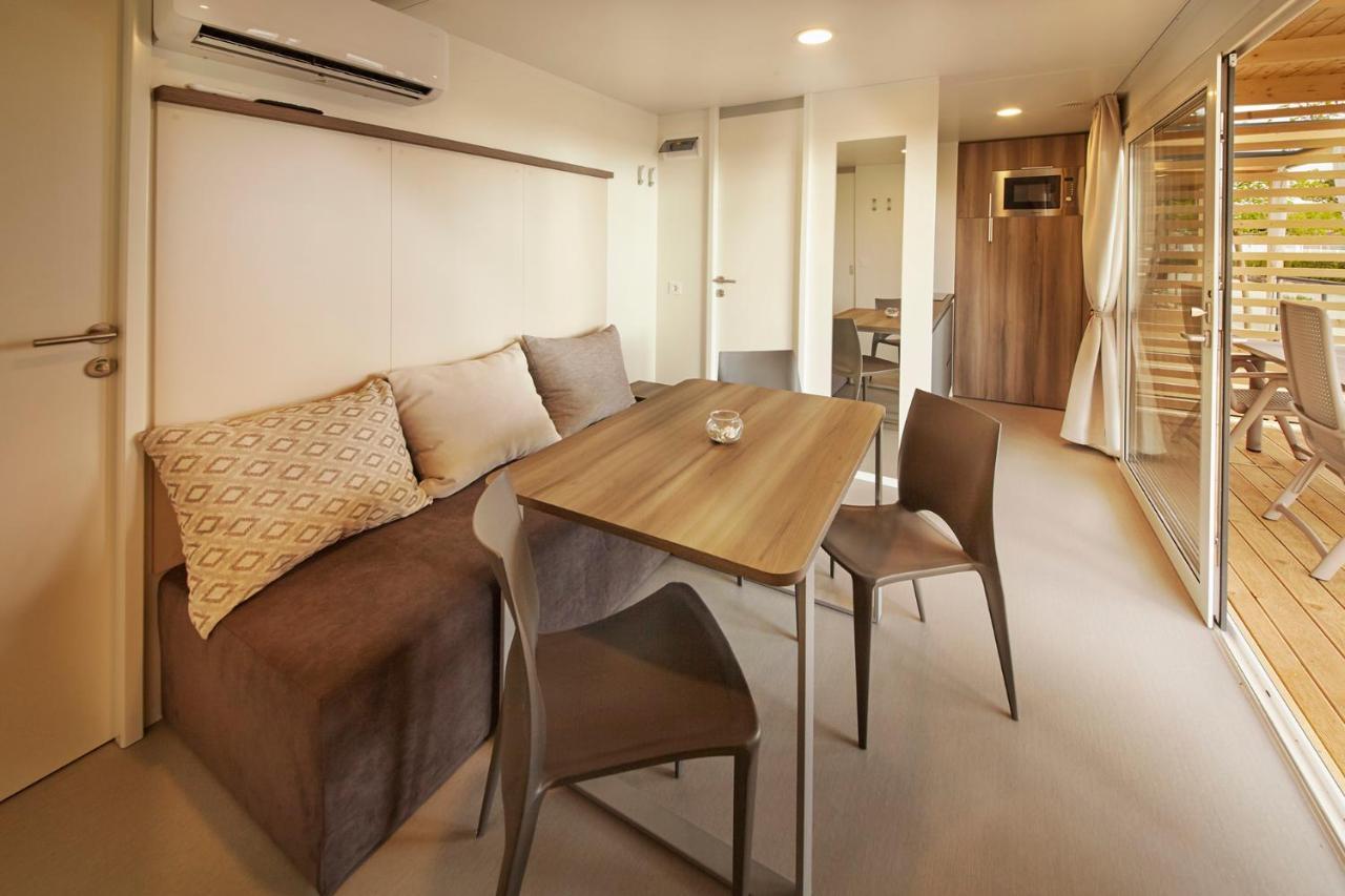Premium Mobile Homes - Hotel & Resort Adria Ankaran Eksteriør bilde